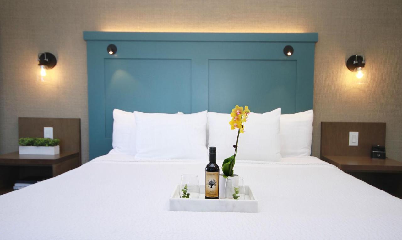 Inn Castle Cambria